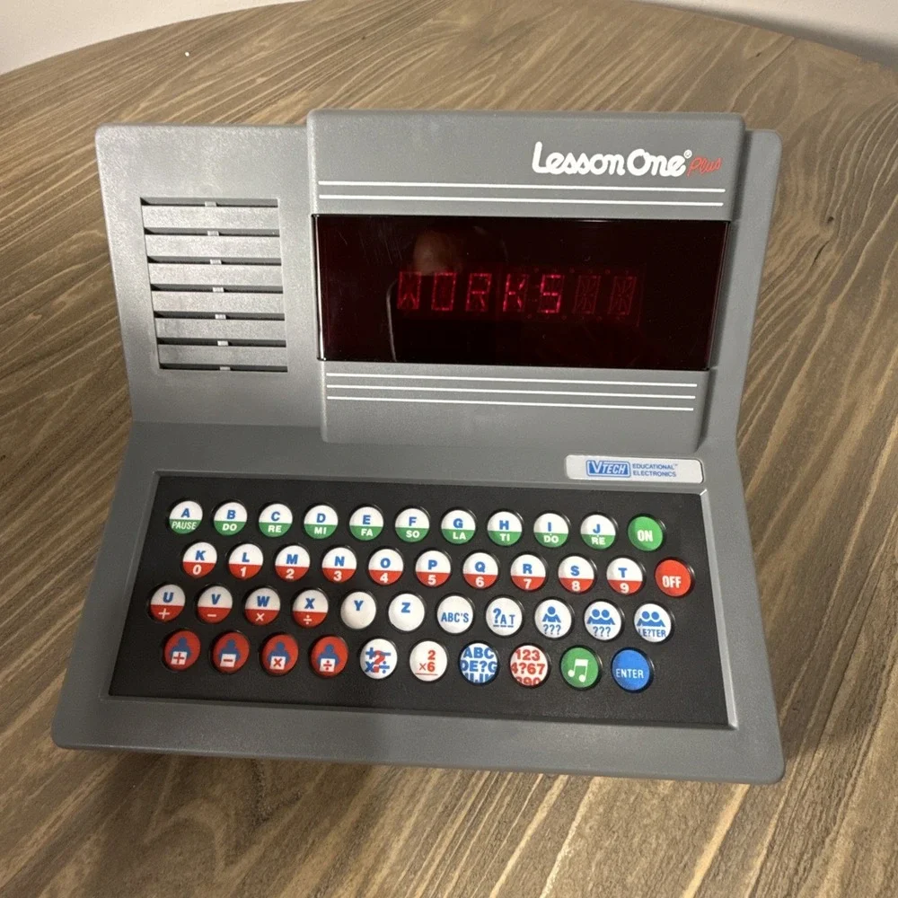 Vintage Lesson One Plus Computer Vtech Educational Electronics Toy Game 1989 Box